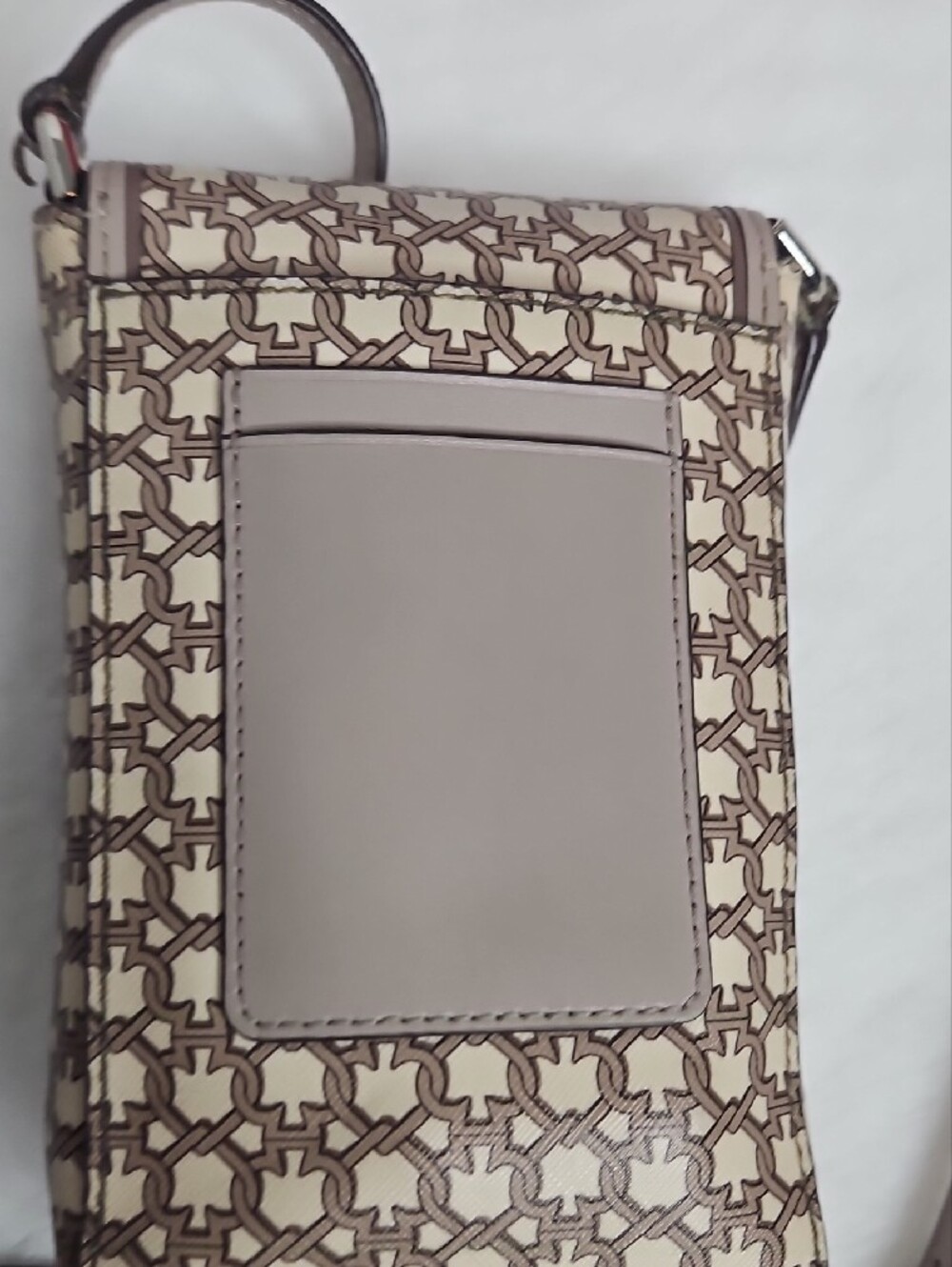 kate spade Ny North /South Spade Link Crossbody Phone Bag Cream /tan - Picture 10 of 10